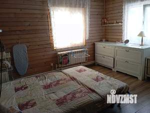 Дом 100м², 2-этажный, на длительный срок,