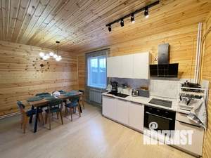 Дом 104м², 2-этажный, посуточно,