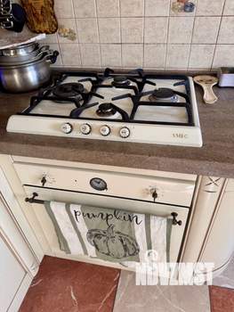 Дом 570м², 3-этажный, на длительный срок,