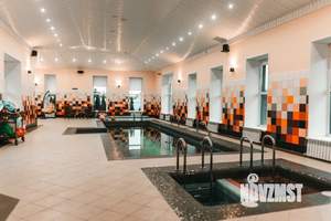 Дом 700м², 3-этажный, посуточно,