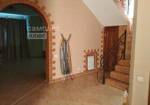 Дом 140м², 2-этажный, на длительный срок,