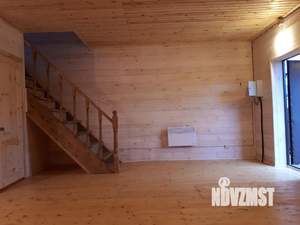 Дом 95м², 2-этажный, на длительный срок,