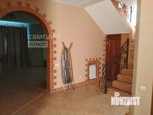 Дом 140м², 2-этажный, на длительный срок,