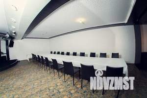 Дом 500м², 2-этажный, посуточно,