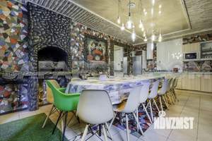 Дом 600м², 3-этажный, посуточно,