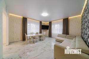 Дом 194м², 2-этажный, посуточно,