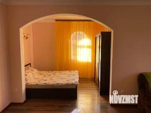 Дом 400м², 3-этажный, посуточно,