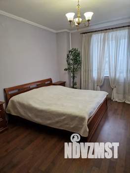 Дом 400м², 2-этажный, посуточно,