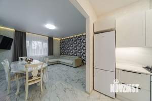 Дом 194м², 2-этажный, посуточно,