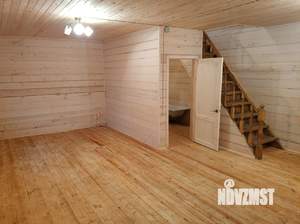 Дом 95м², 2-этажный, на длительный срок,