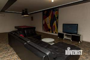 Дом 550м², 2-этажный, посуточно,