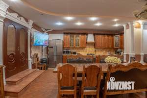 Дом 600м², 2-этажный, на длительный срок,