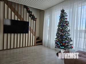 Дом 120м², 2-этажный, посуточно,