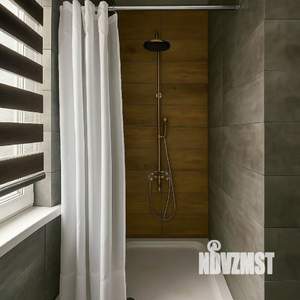 Дом 100м², 2-этажный, на длительный срок,