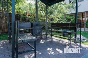 Дом 450м², 2-этажный, посуточно,