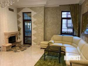 Дом 600м², 3-этажный, посуточно,