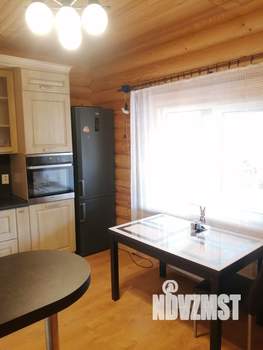 Дом 200м², 2-этажный, на длительный срок,