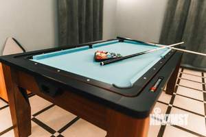 Дом 700м², 3-этажный, посуточно,