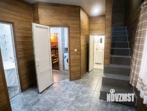 Дом 65м², 3-этажный, посуточно,