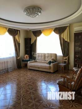 Дом 217м², 2-этажный, на длительный срок,