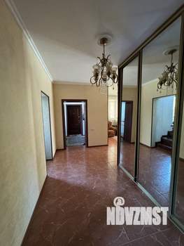 Дом 570м², 3-этажный, на длительный срок,