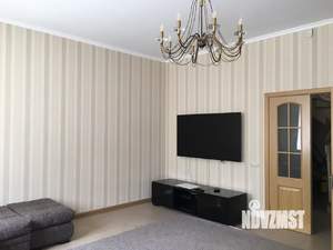 Дом 200м², 2-этажный, на длительный срок,