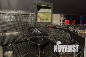 Дом 684м², 3-этажный, посуточно,