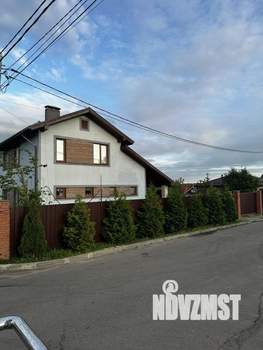 Дом 205м², 2-этажный, участок 10 сот.