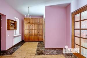 Коттедж 247м², 2-этажный, участок 20 сот.