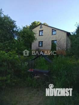 Дом 258м², 2-этажный, участок 15 сот.