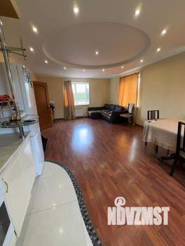 Дом 268м², 3-этажный, участок 10 сот.