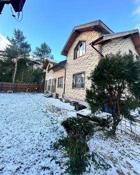 Дом 256м², 2-этажный, участок 10 сот.