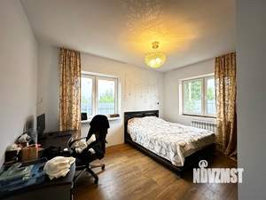 Дом 220м², 2-этажный, участок 15 сот.