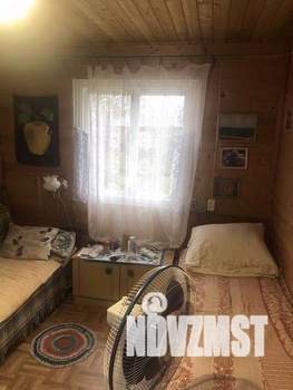 Дом 40м², 2-этажный, участок 6 сот.