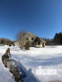 Дом 250м², 3-этажный, участок 30 сот.