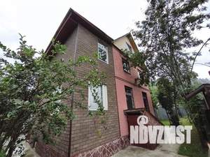 Дом 180м², 3-этажный, участок 12 сот.