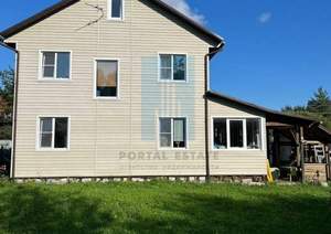 Дом 135м², 2-этажный, участок 8 сот.