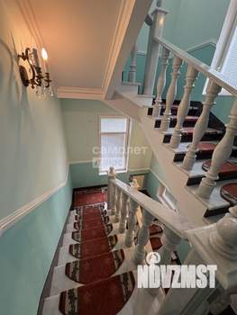 Коттедж 650м², 3-этажный, участок 45 сот.