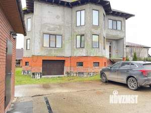 Коттедж 412м², 3-этажный, участок 15 сот.