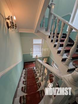 Коттедж 650м², 3-этажный, участок 45 сот.