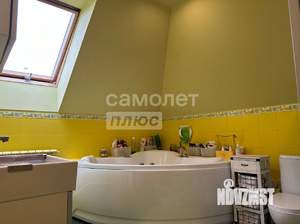 Дом 211м², 2-этажный, участок 10 сот.