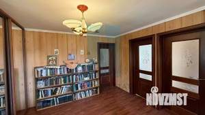 Дом 151м², 2-этажный, участок 8 сот.