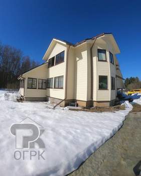 Дом 200м², 3-этажный, участок 30 сот.