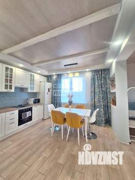 Дом 180м², 3-этажный, участок 12 сот.