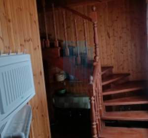 Дом 92м², 2-этажный, участок 8 сот.