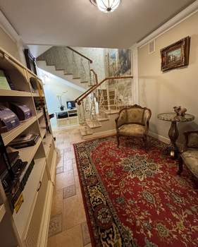 Дом 195м², 2-этажный, участок 4 сот.