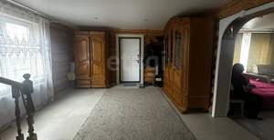 Дом 198м², 2-этажный, участок 10 сот.