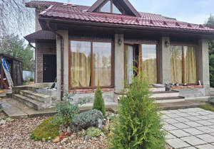 Дом 208м², 2-этажный, участок 12 сот.