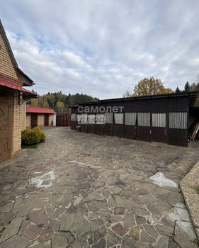 Дом 650м², 3-этажный, участок 45 сот.