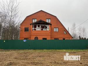 Дом 369м², 3-этажный, участок 20 сот.